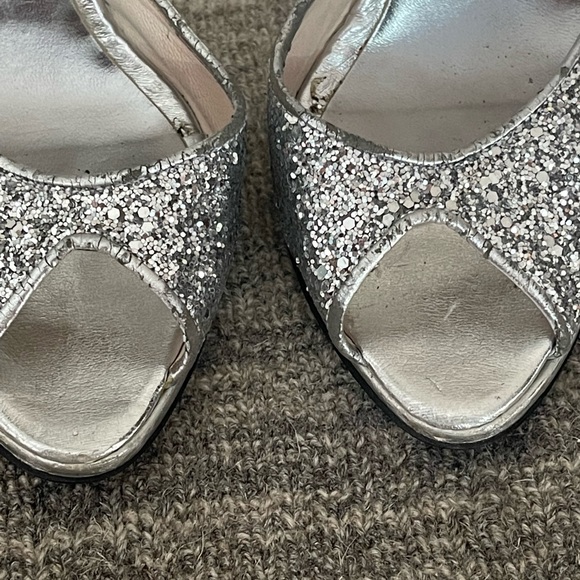 Browns ID made in Italy silver sparkle pump shoe - Picture 4 of 9